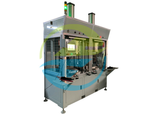 Tank bahan bakar mobil Helium Leak Detector Helium Mass Spectrometry Detection Sensitivity 10−8 Pa·m3/s Peralatan pengujian suku cadang mobil Sesuai dengan standar ISO